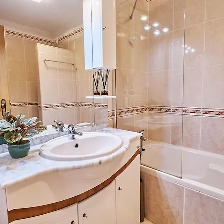 O Monte Mit Pool * ギーア