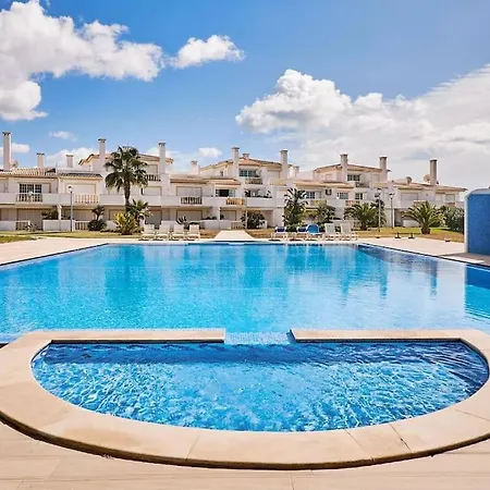 Apartmán O Monte Mit Pool *