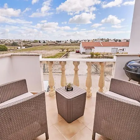 O Monte Mit Pool Apartment Guia (Faro)